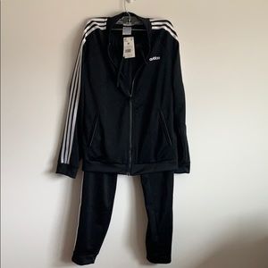 Adidas Unisex Jogging Suite, size M, NWT!